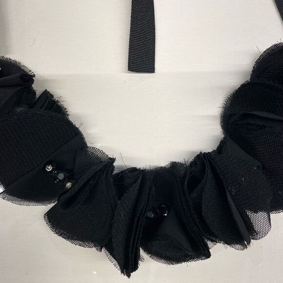 Silk and lace soft necklace - Picture 4 of 4